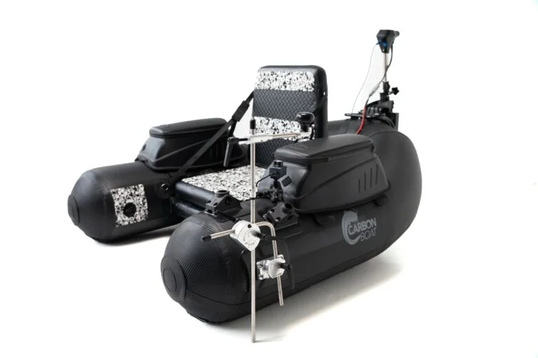 CARBON BOATKOMPLETNE NASTROJENÝ